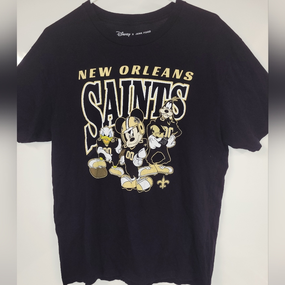Disney New Orleans Saints NFL Special Edition Junk Food Cartoon T-Shirt, Large
